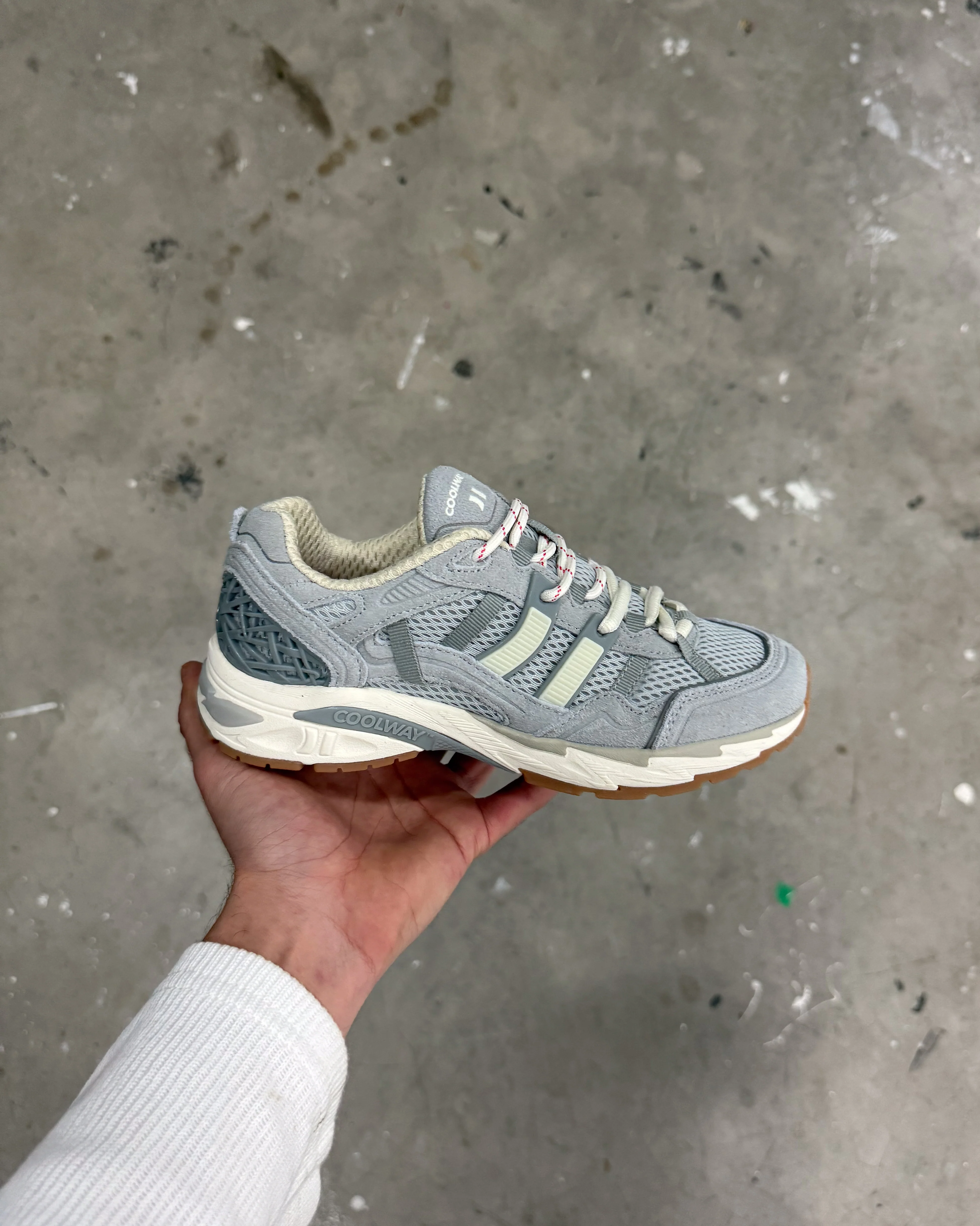 2003 Ash Graphite - Image 4